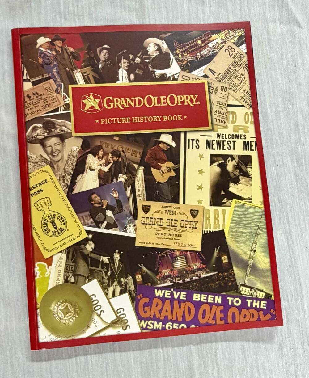 Grand Ole Opry Picture History Book 2006 Volume 13 Edition 1